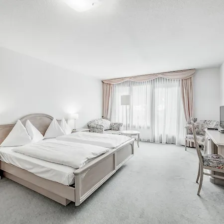 מלון Turmhotel Victoria