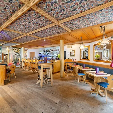 מלון Turmhotel Victoria