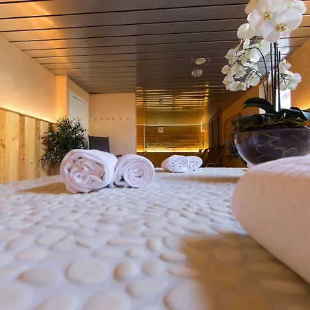 Turmhotel Victoria מלון