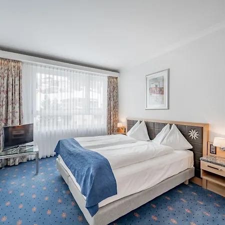 Turmhotel Victoria מלון 4*